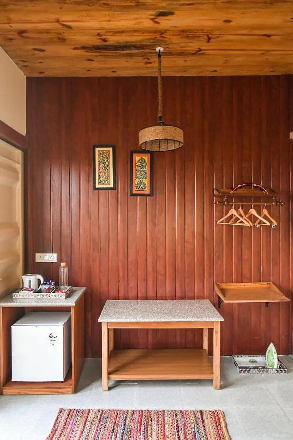 Resort Tree Of Life Ecotainers Agra Hotel