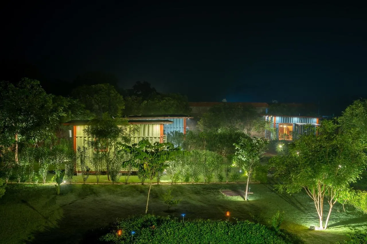 Tree Of Life Ecotainers Agra Hotel 4*, Agra (Uttar Pradesh)